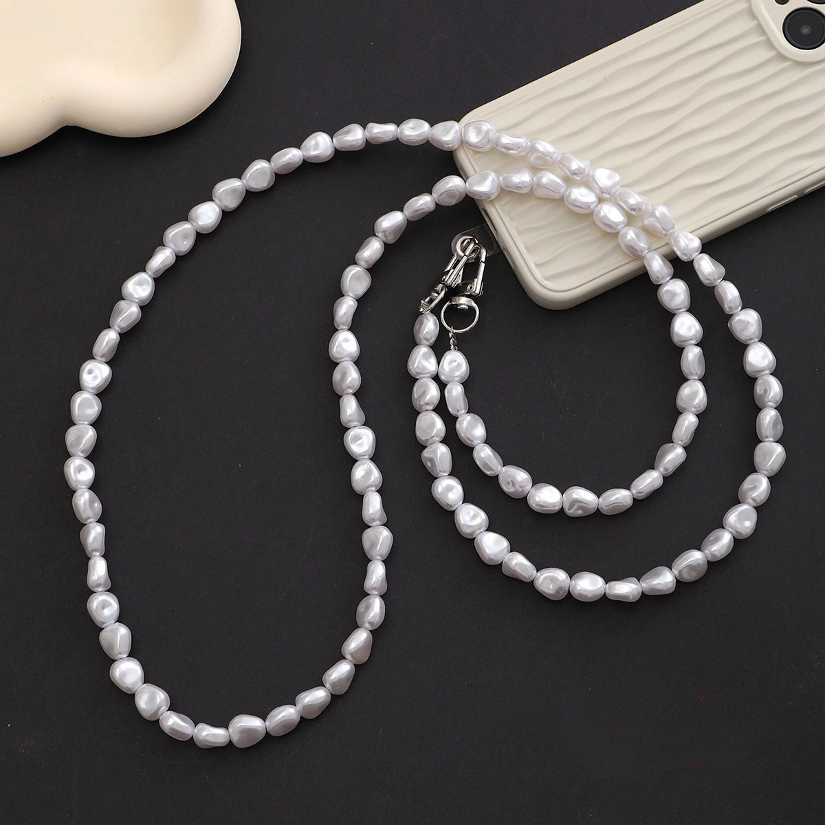 Mobile Phone Lanyard Luxury Pe - مراجعة Pearl Trim Chain وسعره