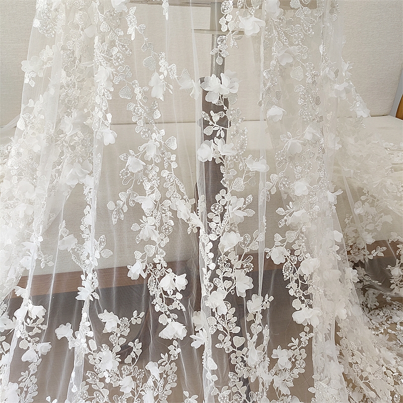 Ivory 3D Floral Hand Beaded La - مراجعة Craft Embellishment وسعره